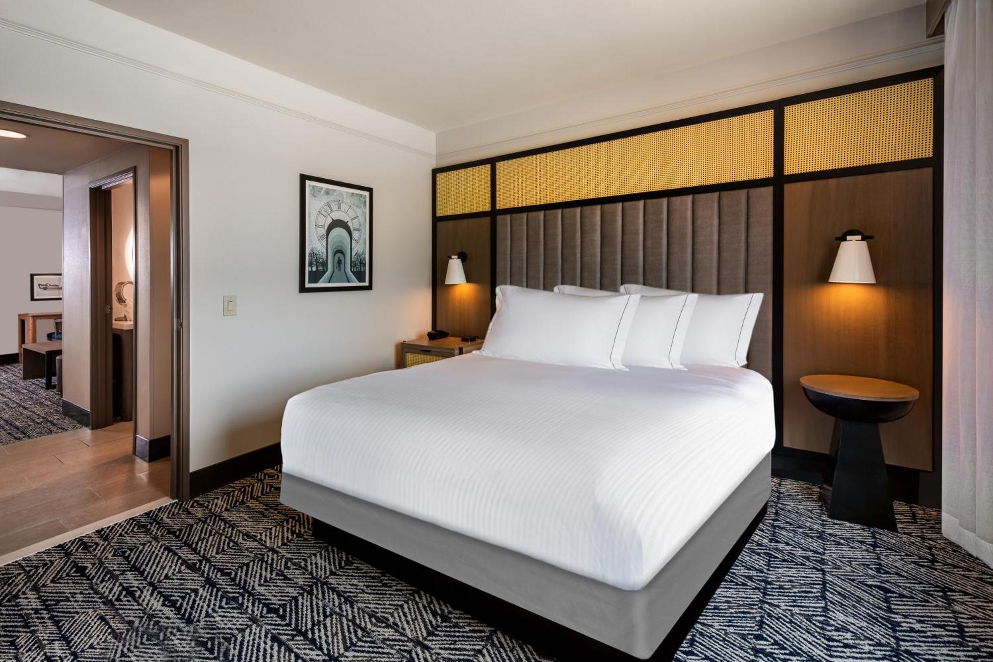 Hilton Dallas Southlake Town Square Exterior photo